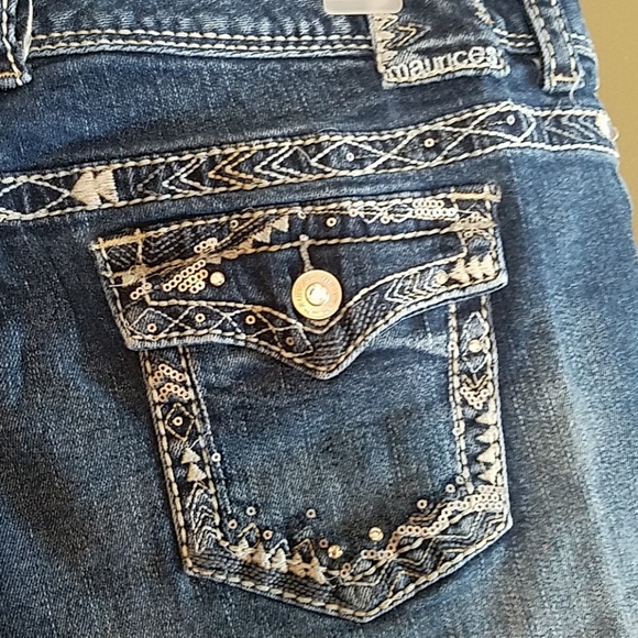 Maurices jean shorts - Picture 4 of 6